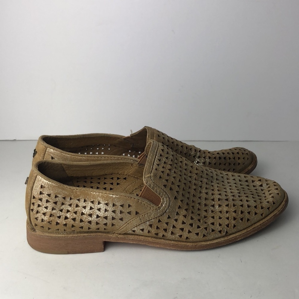 Trask Ali Perforated Loafers 7
